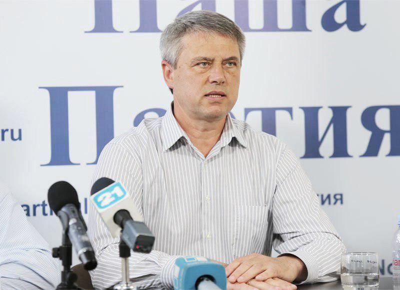 Вице-председатель «Нашей Партии» Дмитрий Чубашенко.