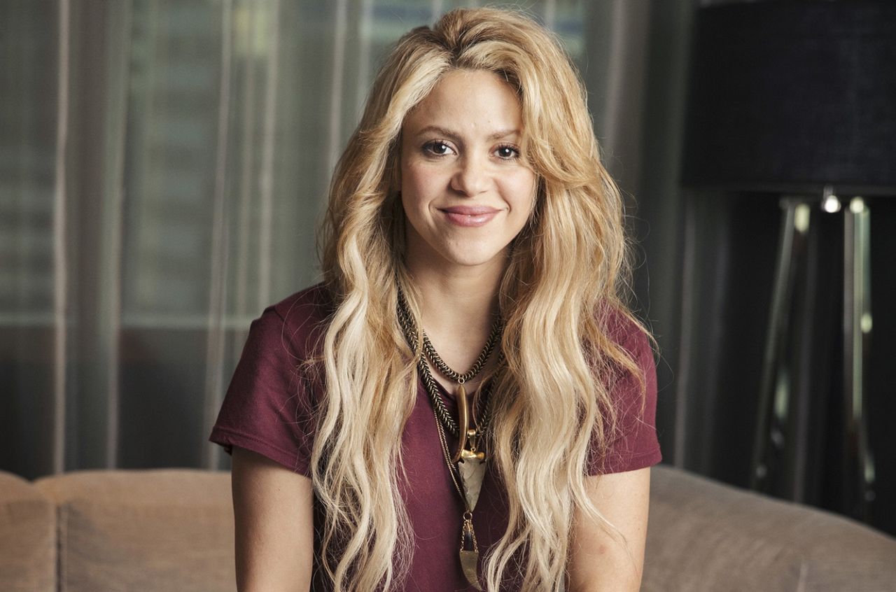 Shakira riscă să-și piardă vocea în urma intervenției chirurgicale