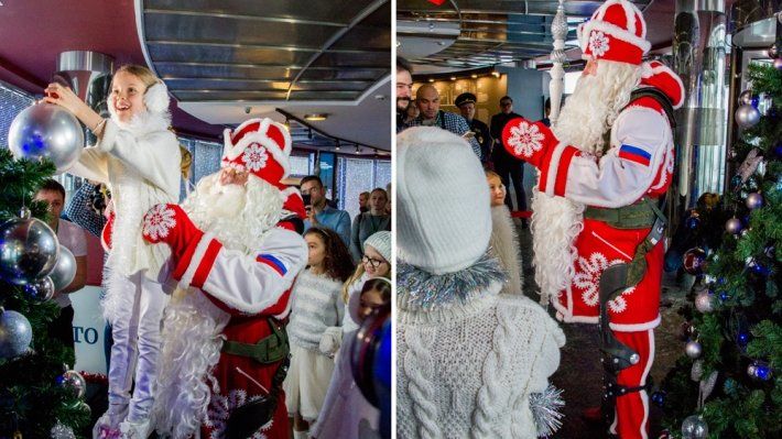 Дед Мороз покорил Останкинскую башню в экзоскелете.