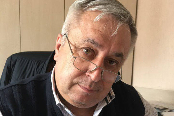 Начальник ГУЖКХБ  утверждает, что хотя поставщик тепла говорит, что больше не накапливает долги, юридически ,,Termoelectrica” не может распределять объем горячей воды.