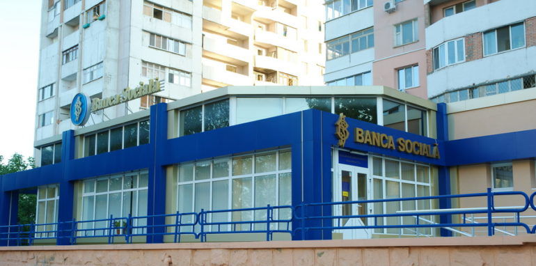 Foști administratori ai Băncii Sociale vor să scape de o sancțiune aplicată de BNM