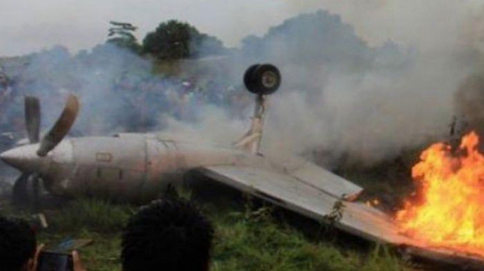 Patru persoane au murit, după ce un avion de mici dimensiuni s-a prăbuşit pe teritoriul Sloveniei. Foto: romaniatv.ro