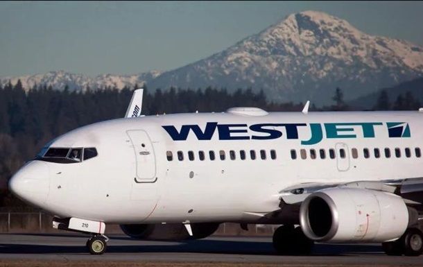 Авиакомпания WestJet, которая выполняла рейс, претерпела почти 200 тысяч долларов убытков.