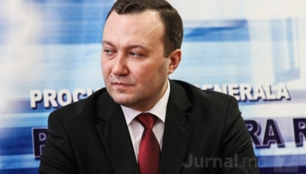Procurorul general, Corneliu Gurin, sfidează Republica Moldova și minte cu privire la unul dintre cele mai răsunătoare cazuri din ultimii ani - vânzarea acțiunilor statului la Banca de Economii.
