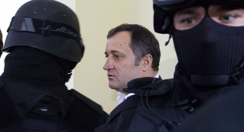 В четверг, 15 октября, с Филата была снята депутатская неприкосновенность.