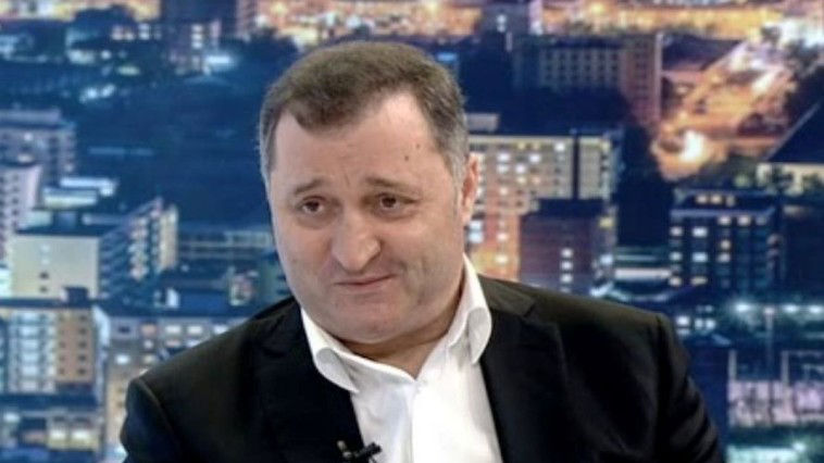 Бывший премьер-министр Влад Филат.