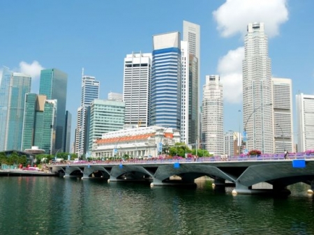 Raspunsurile celor din Singapore: cartile si materialele de lectura.
