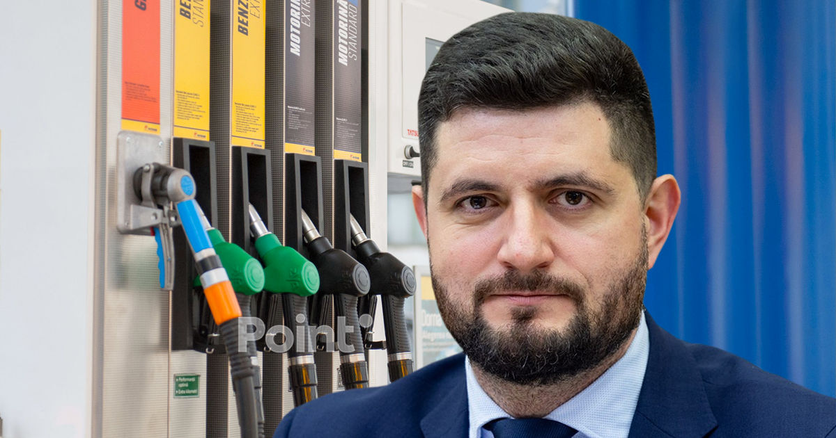 Жунгиету: Механизм НАРЭ защищает потребителей от резкого роста цен на заправках.