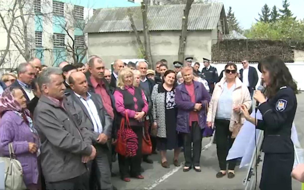 Их 168 человек, и прибыли они со всей страны.