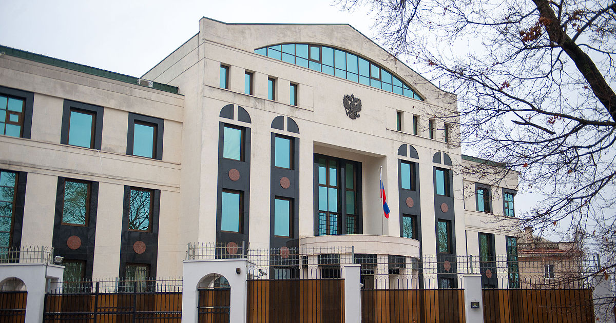 Ce pedeapsă a primit bărbatul care a „minat” Ambasada Rusiei la Chișinău.