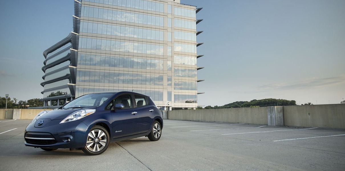 Nissan испытает беспилотные электромобили в Лондоне.