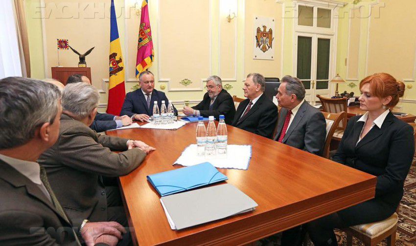 Игорь Додон провел встречу с группой академиков и ученых страны.