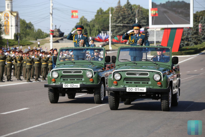 Regiunea transnistreană sărbătorește „Ziua Republicii” cu o paradă militară. Foto: novostipmr.com