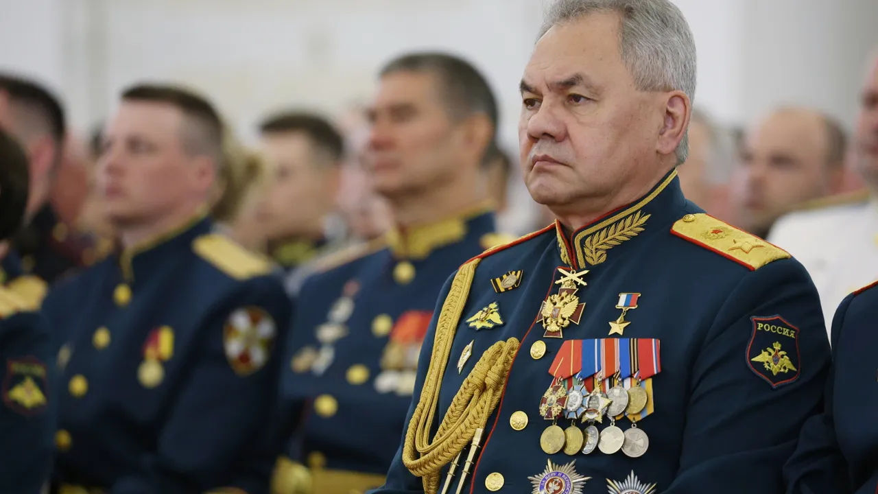 Шойгу заявил о формировании в России резервной армии.