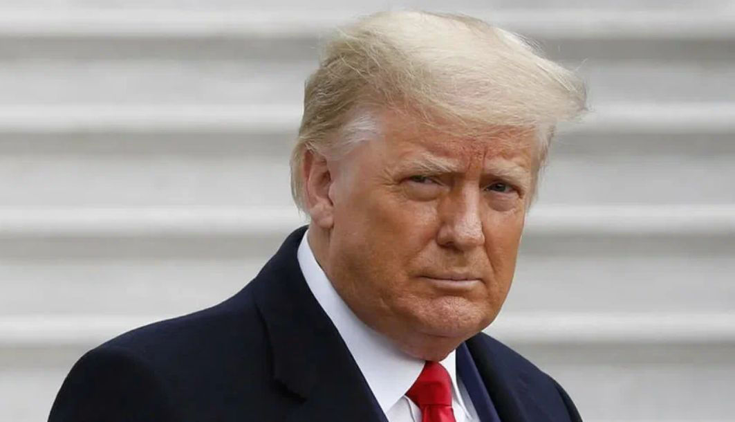 Трамп заявил, что из-за поведения Байдена США «движутся в ад».