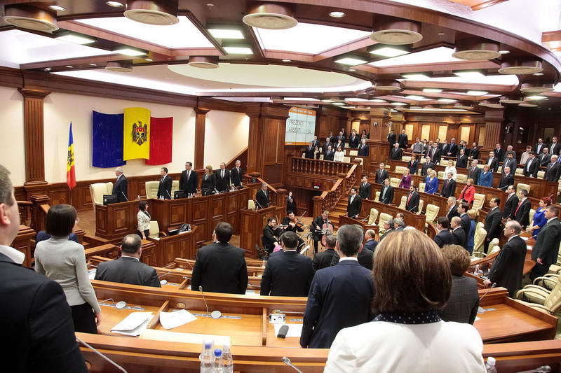 În cele din urmă, Declarația cu privire la procesele de reintegrare teritorială a țării a fost adoptată.