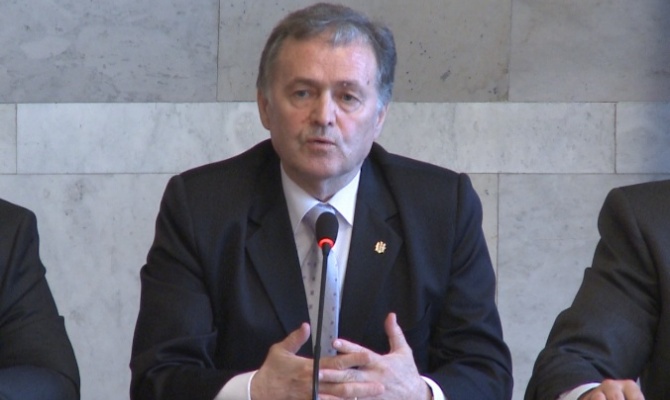"Нужно бороться за европейское будущее Молдовы", - считает Хадыркэ.