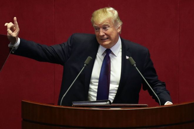 Обращаясь лично к Ким Чен Ыну, Дональд Трамп вспомнил про Ким Ир Сена.