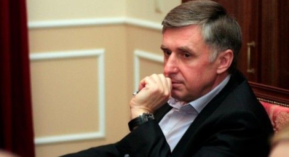 Fostul premier Ion Sturza critică campania de denigrare lansată în adresa candidatului prezidențial Maiei Sandu.