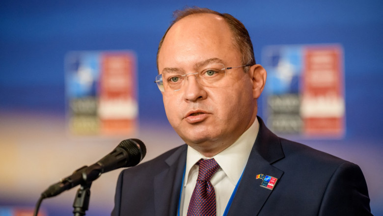 Глава МИД Румынии Богдан Ауреску.