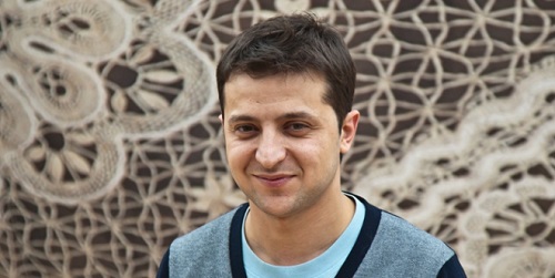 Владимиру Зеленскому, известному по таким фильмам, как «Любовь в большом городе» и «8 первых свиданий», пришла повестка в армию.