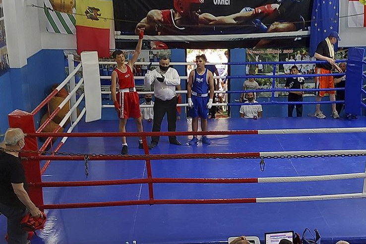 Спортсмены из Комрата и Чадыр-Лунги стали чемпионами страны по боксу.