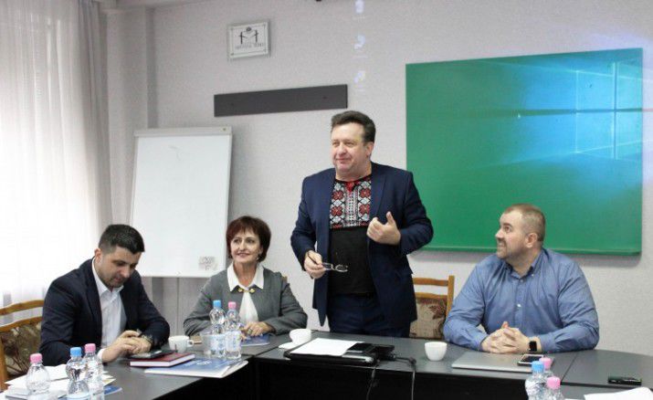 По словам председателя Федерации «SINDASP», работа сотрудников пенитенциарных учреждений сложна и подвержена многим рискам.