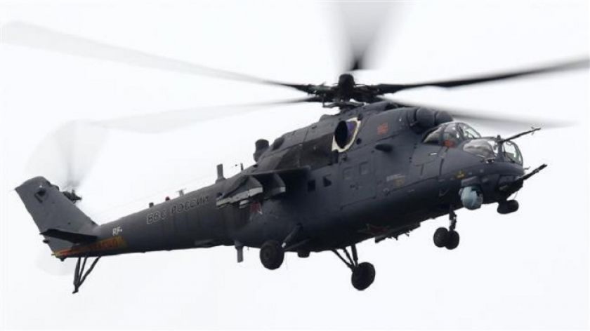 Un elicopter rusesc cu opt oameni la bord s-a prăbușit în mare. 