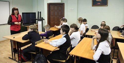 В течение месяца, по случаю Дня Памяти, учащиеся Кишинева встретятся с ветеранами вооруженного конфликта на Днестре.