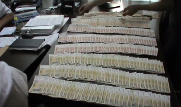 Un cetăţean al Federaţiei Ruse, domiciliat în Comrat, a fost reţinut pentru tentativă de corupere. Foto: captură video