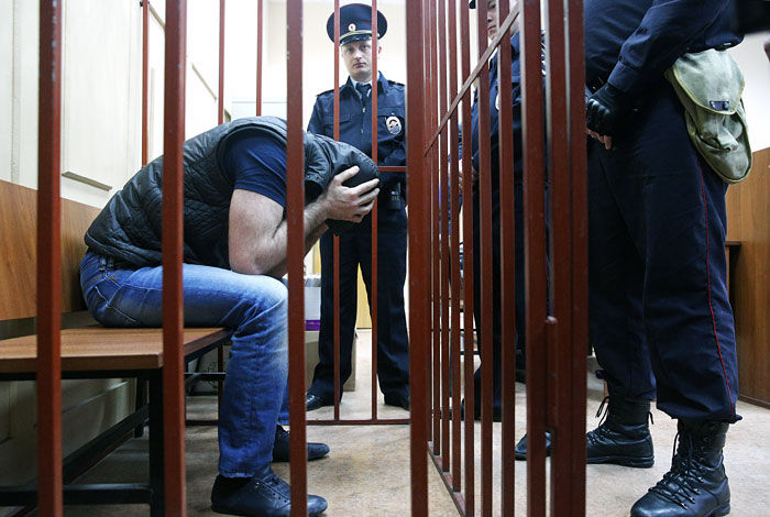 Адвокат Дадаева также заявил, что будет ходатайствовать о его проверке на детекторе лжи.