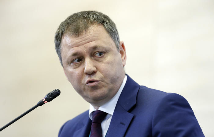 СК РФ объявил в розыск бывшего главу банка "Открытие" Евгения Данкевича за растрату около 34 млрд рублей.