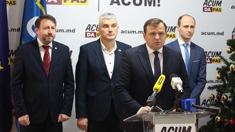 ППДП пригрозила массовыми протестами и выдвижением вотума недоверия кабмину.