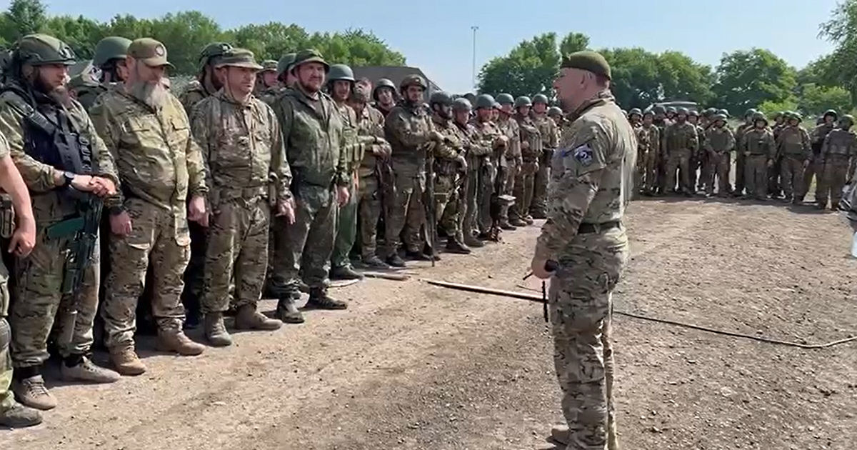 Бойцы чеченского «Ахмата» возвращаются «в зону проведения военной операции».