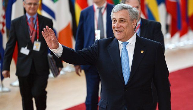 Президент Европарламента Антонио Таяни заявил, что процессу выхода Великобритании из ЕС можно дать задний ход.