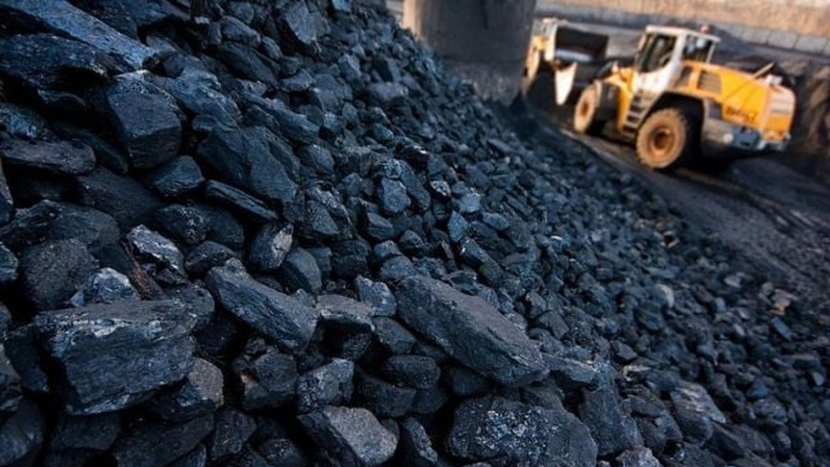 ДТЭК тестово поставил в Польшу 50 тыс. тонн угля.