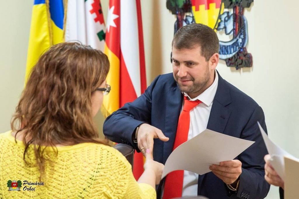 Илан Шор вручил пособия еще 16 семьям вернувшимся в Оргеев.