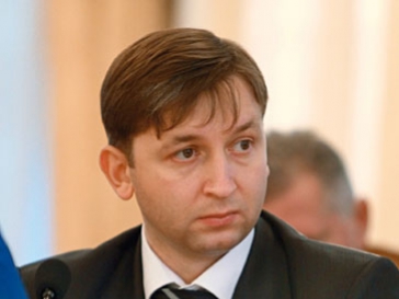 "СИБ владеет информацией раньше на одну-две недели, поэтому сидеть должен и экс-глава СИБ".   Фото: tribuna.md