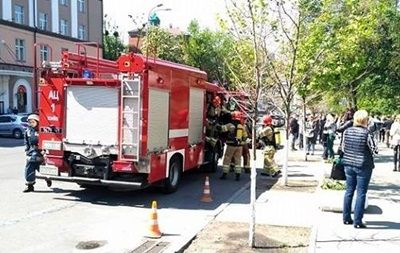 В Киеве загорелся бизнес-центр.