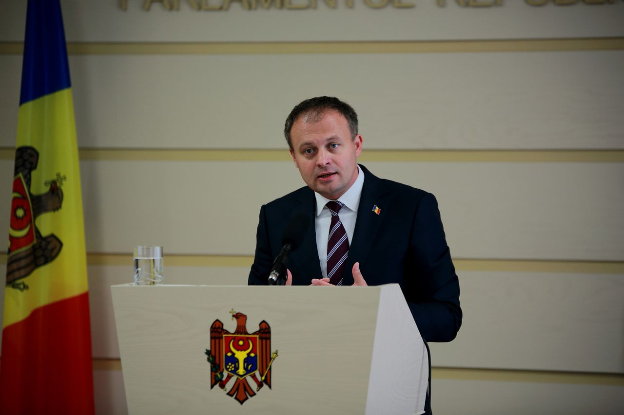 Председатель парламента Андриан Канду.