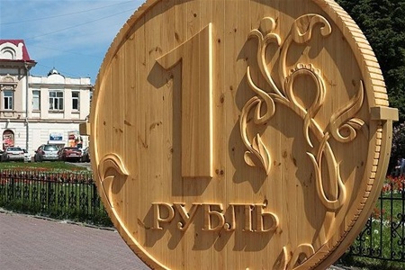 Переход Крыма на расчеты в рублях не скажется на курсе российской валюты.  Фото: finance.obozrevatel.com
