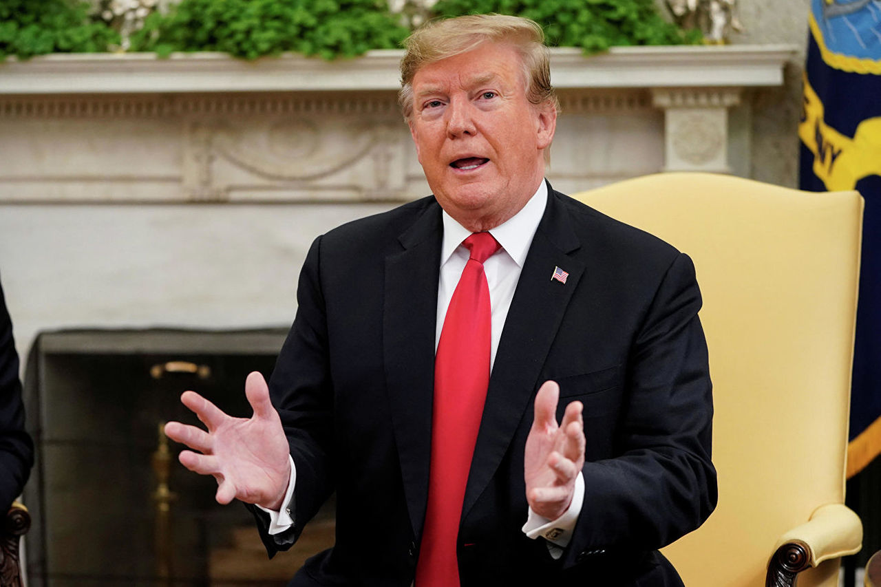 Трамп сообщил, что обдумывает "экономический штраф" Мексике за наркотрафик.