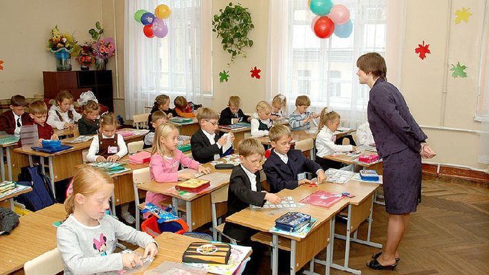 Контрактная форма и новый закон должны обеспечить систему стимулов для сильнейшего учителя.