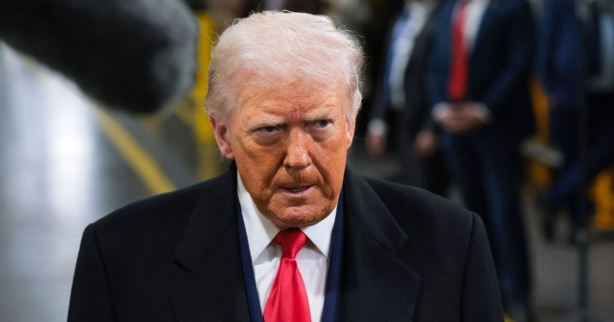 Трамп пригрозил тарифами странам, которые не согласятся с ним по поводу Гренландии.