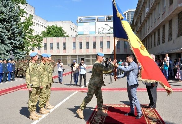 Ofiţer moldovean, decorat cu medalie a Armatei Italiene. 