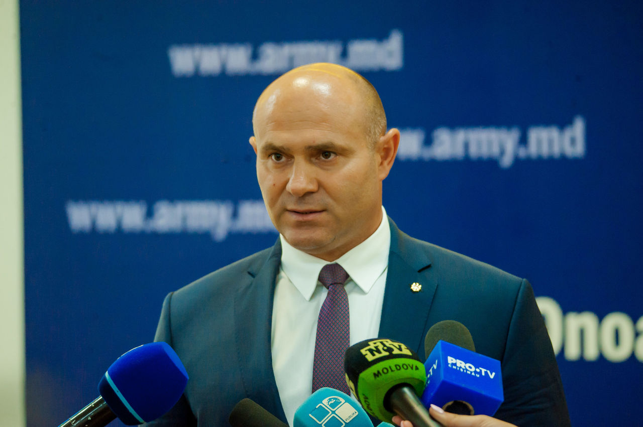 Министр внутренних дел Павел Войку.