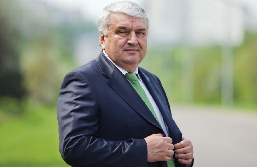Urechean susține că acuzațiile care i se aduc de către comuniști sunt nefondate.