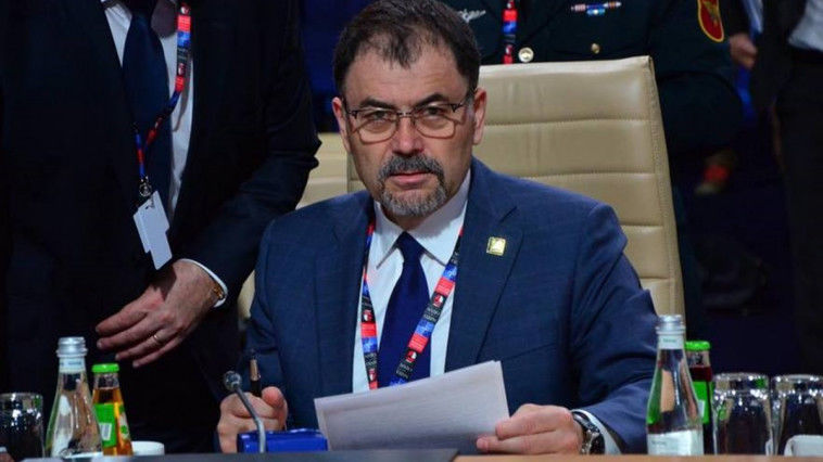 Anatol Şalaru a declarat pentru ProTV că el personal va instala în biroul său portretul lui Igor Dodon. Foto: epochtimes-romania.com