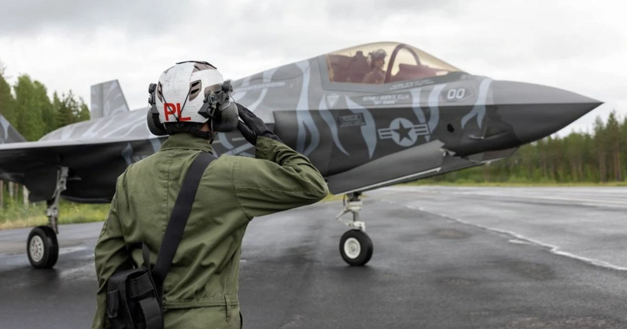 Более половины американских F-35 непригодны к полетам.