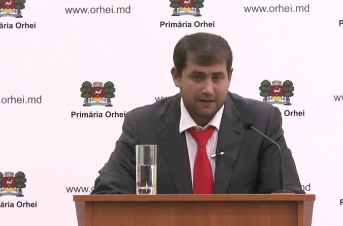 Șor: Un măturător va avea salariul de 5000 de lei, iar un director 8000 de lei.